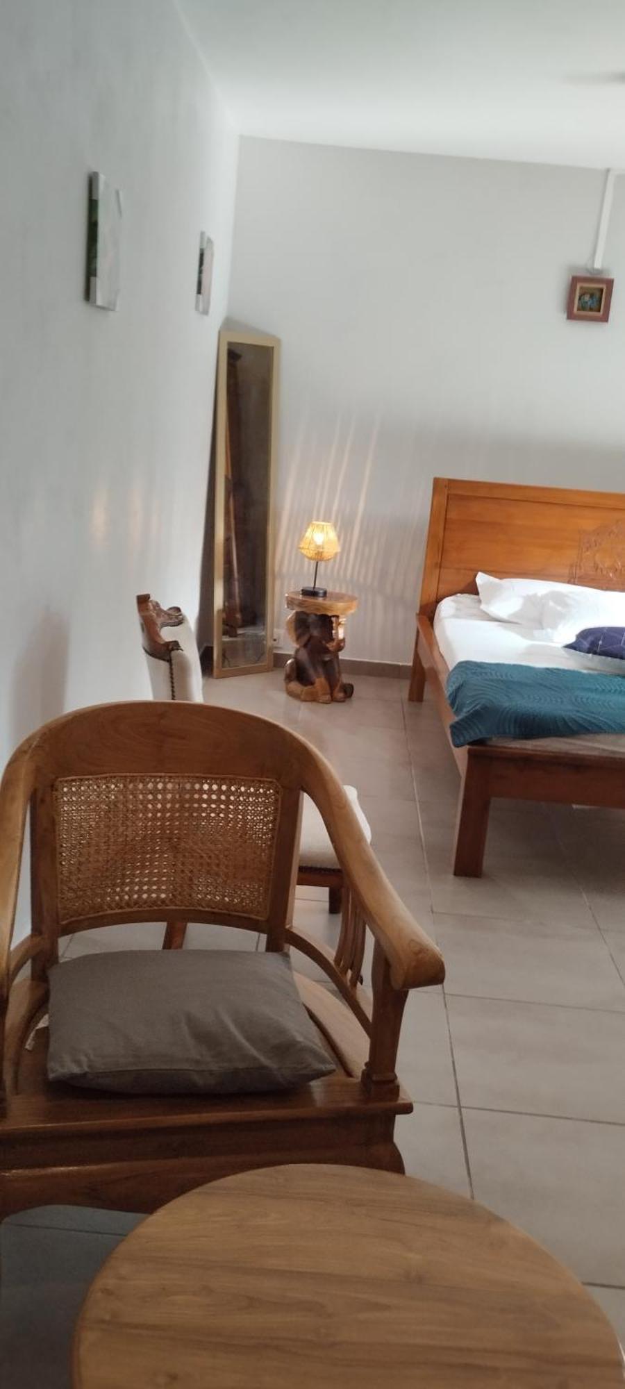 Bois De Santal Chambre D'Hotes Сен-Пиер Екстериор снимка